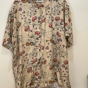 Men’s Plus ASOS Floral Button-Down